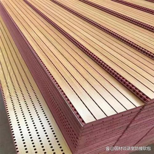 槽木吸音板與格柵板及木質(zhì)吸音板的區(qū)別與聯(lián)系